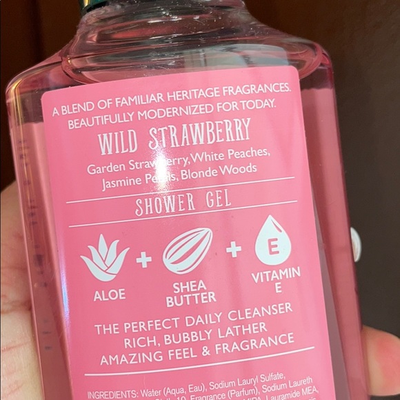 A new shower gel from bath and body works - Picture 2 of 2